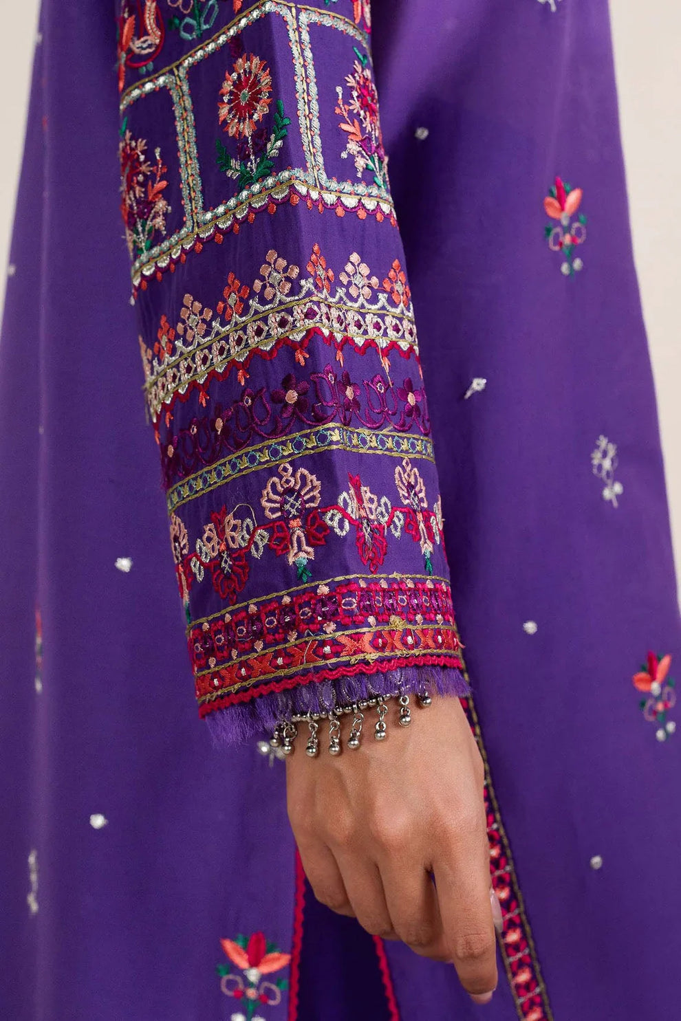 Zara Shahjahan - Unstitched Luxury Dhanak Heavy Embroidered 3PC Suit (SYT-120)