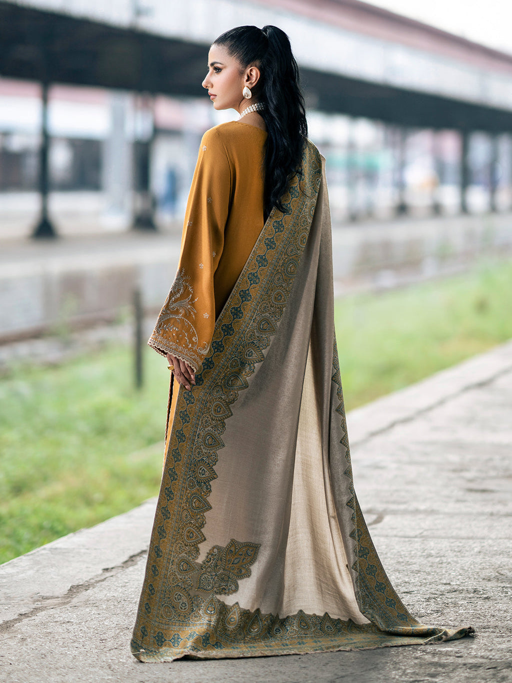 IZEL-3PC DHANAK EMBROIDERED SHIRT WITH COUTRAI PRINTED SHAWL & TROUSER (SYT-126)